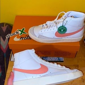 nike blazers (never worn) size 7.5